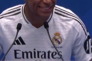 Hala Madrid！?。∧房偟奈靼嘌勒Z什么水平？