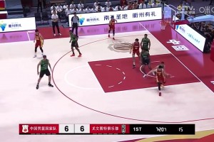 中國男籃新隊(duì)長！胡明軒VS尤文圖特砍12分11助攻