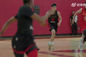 崔永熙：NBA這邊很多都是連續(xù)練3-4個小時，挺過來之后，就覺得比賽節(jié)奏更適應(yīng)了