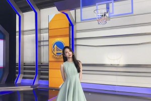 美女主播辰辰曬視頻：NBA新賽季開始咯，好久不見大家